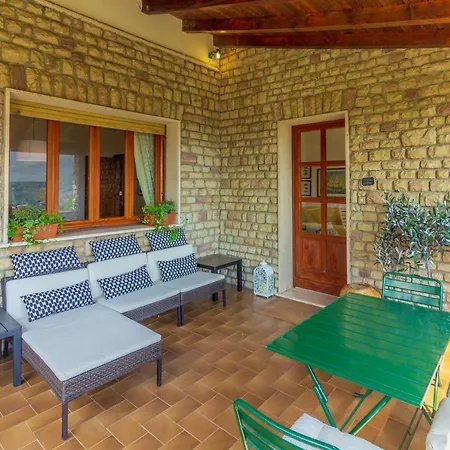 Apartman Lilla *